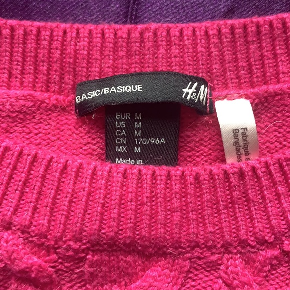 H&M Pink Knit top - Picture 2 of 2